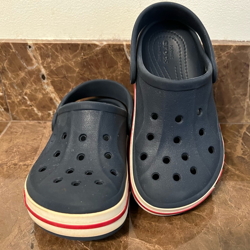 Toddler Bayaband Crocs - Picture 3 of 7